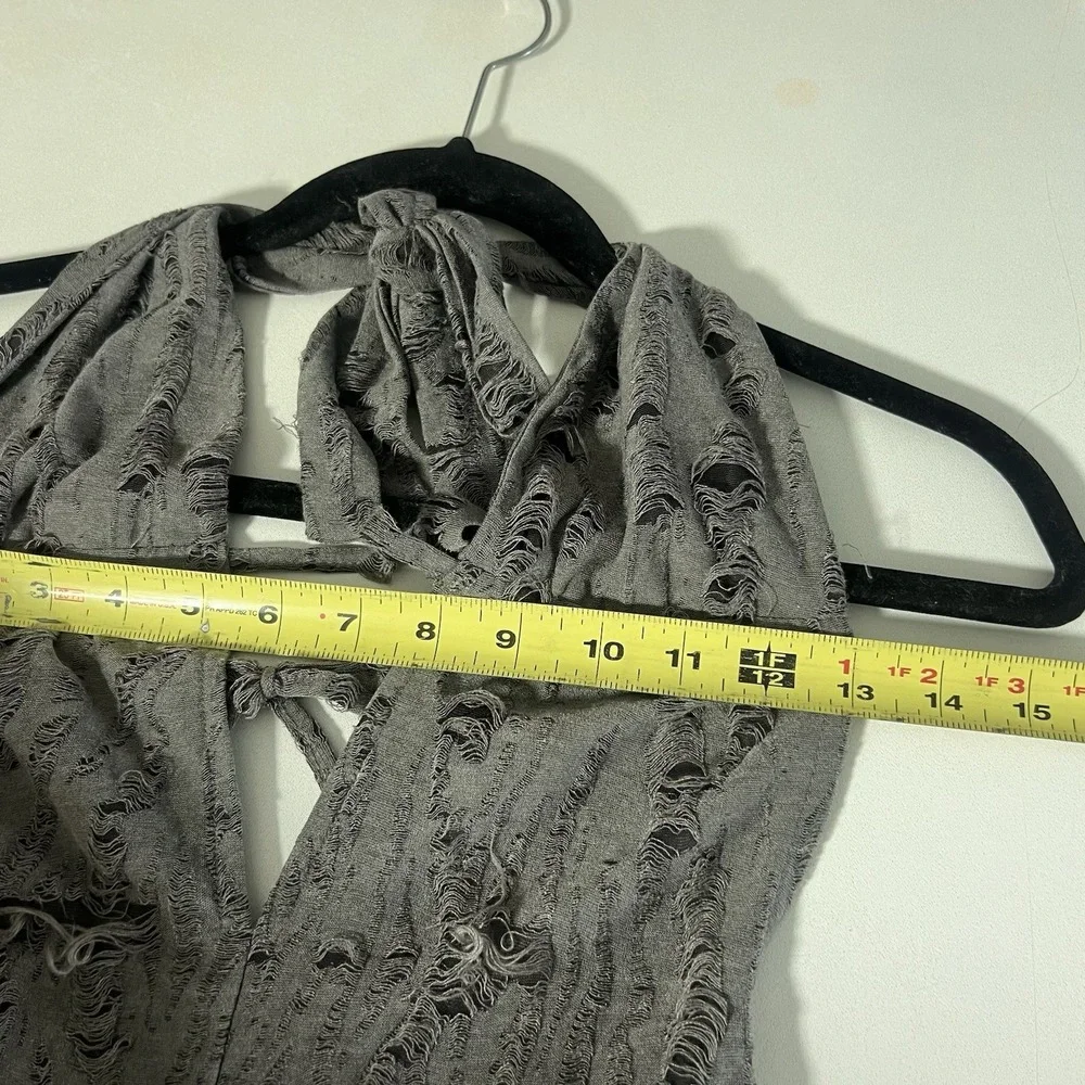 Edikted Halter Top Womens XS Grey Distressed Tiered Shredded Ruffle Grunge Y2K - Picture 6 of 8